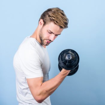 Wie lange dauert es bis sich die Muskelmasse wieder aufgebaut hat?